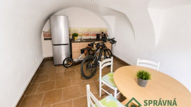 Prodej rodinného domu 220 m² s pozemkem 932 m² a stodolou – Ostružno, Nezdice na Šumavě