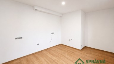 Prodej rodinného domu 220 m² s pozemkem 932 m² a stodolou – Ostružno, Nezdice na Šumavě