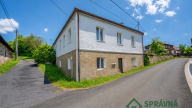 Prodej rodinného domu 220 m² s pozemkem 932 m² a stodolou – Ostružno, Nezdice na Šumavě