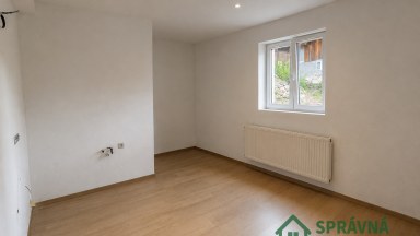 Prodej rodinného domu 220 m² s pozemkem 932 m² a stodolou – Ostružno, Nezdice na Šumavě