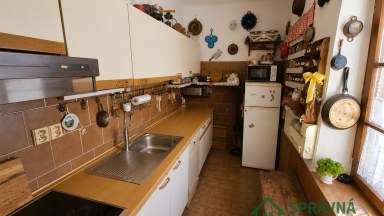 Prodej usedlosti 350 m2