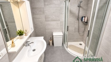 Pronájem bytu 3kk, 106 m2