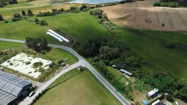 Prodej pozemku Kvášňovice 1840 m2