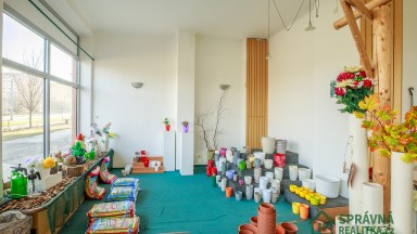 Prodej komerčních prostor, 125 m2 